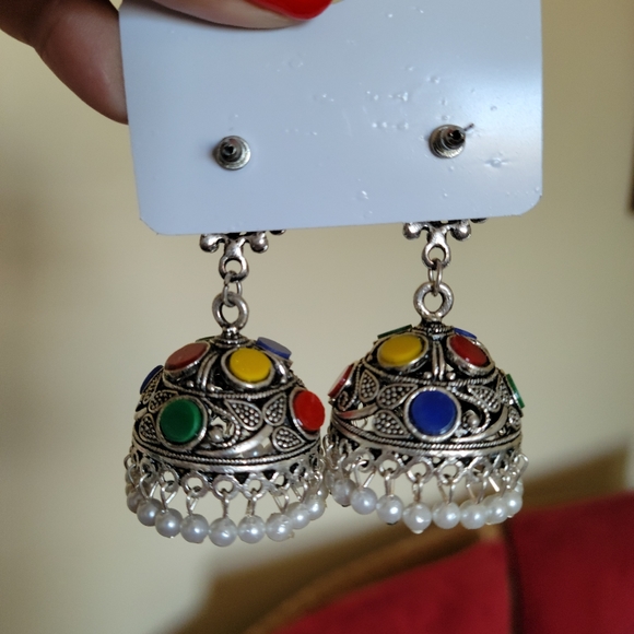 Ear ring - Picture 2 of 4